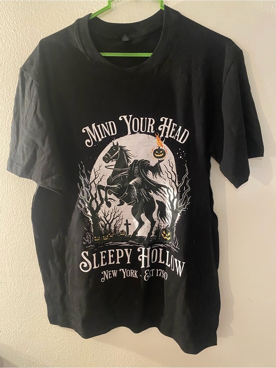 Custom Variety Pack Other - Sleepy Hollow Graphic Tee - Black